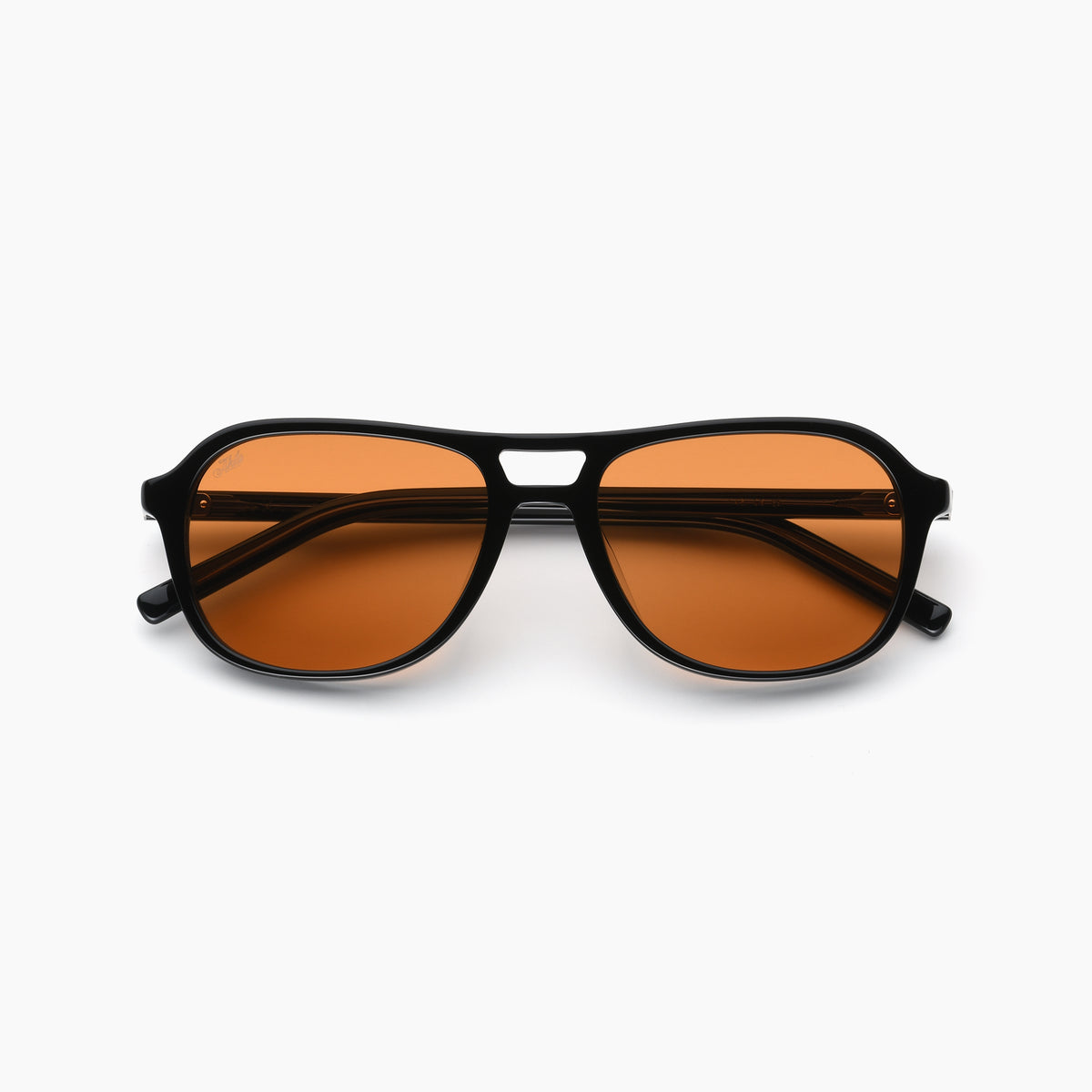 Myca — Black / Amber