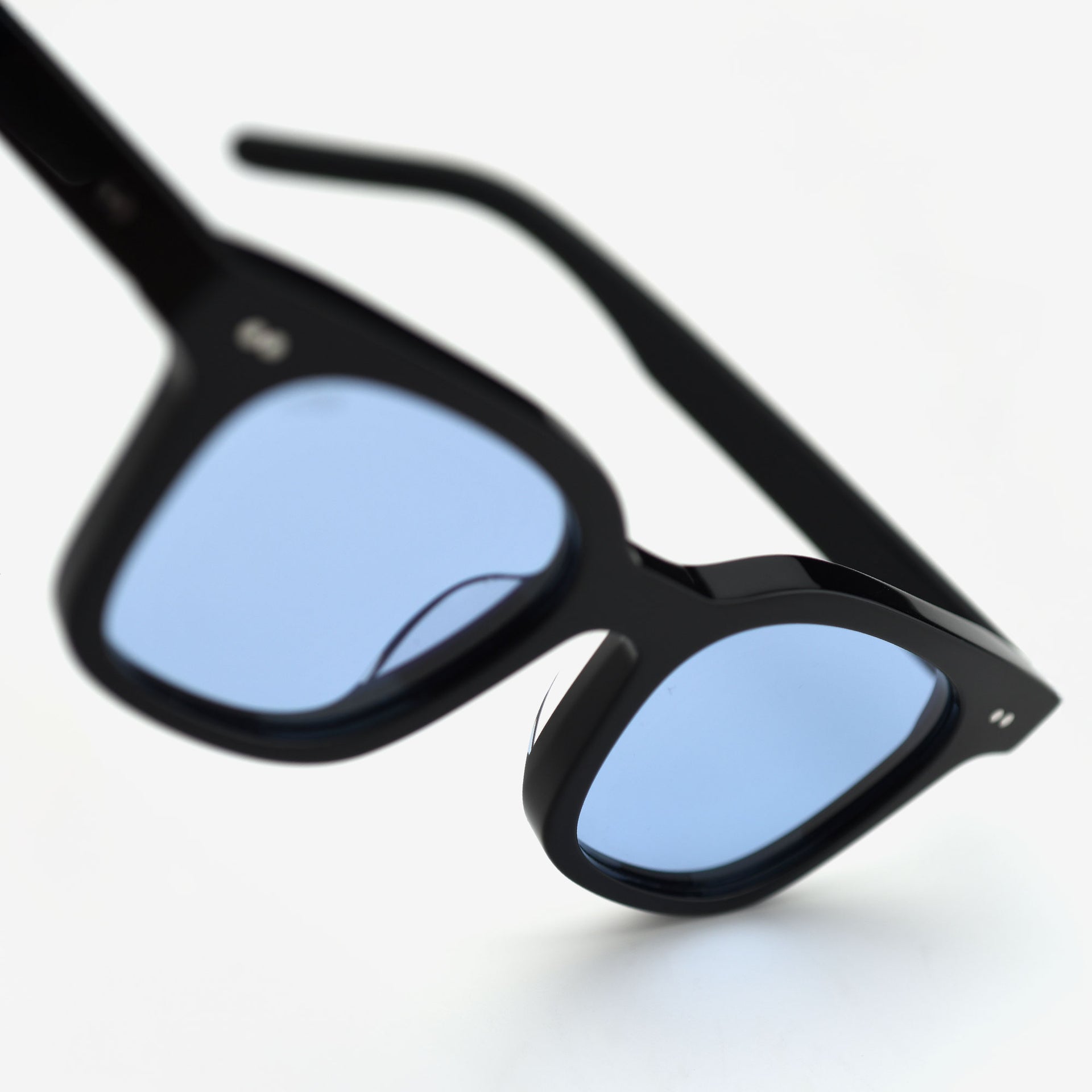Black / Sky Blue
