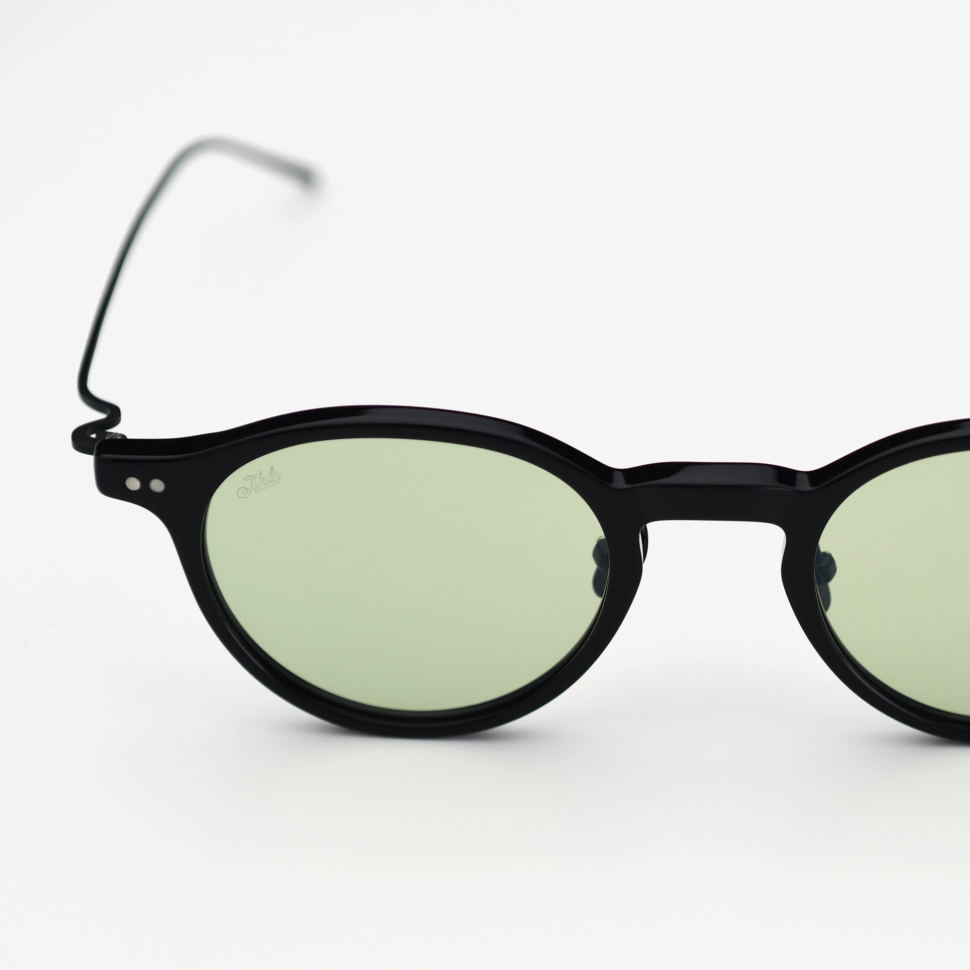 Black / Green