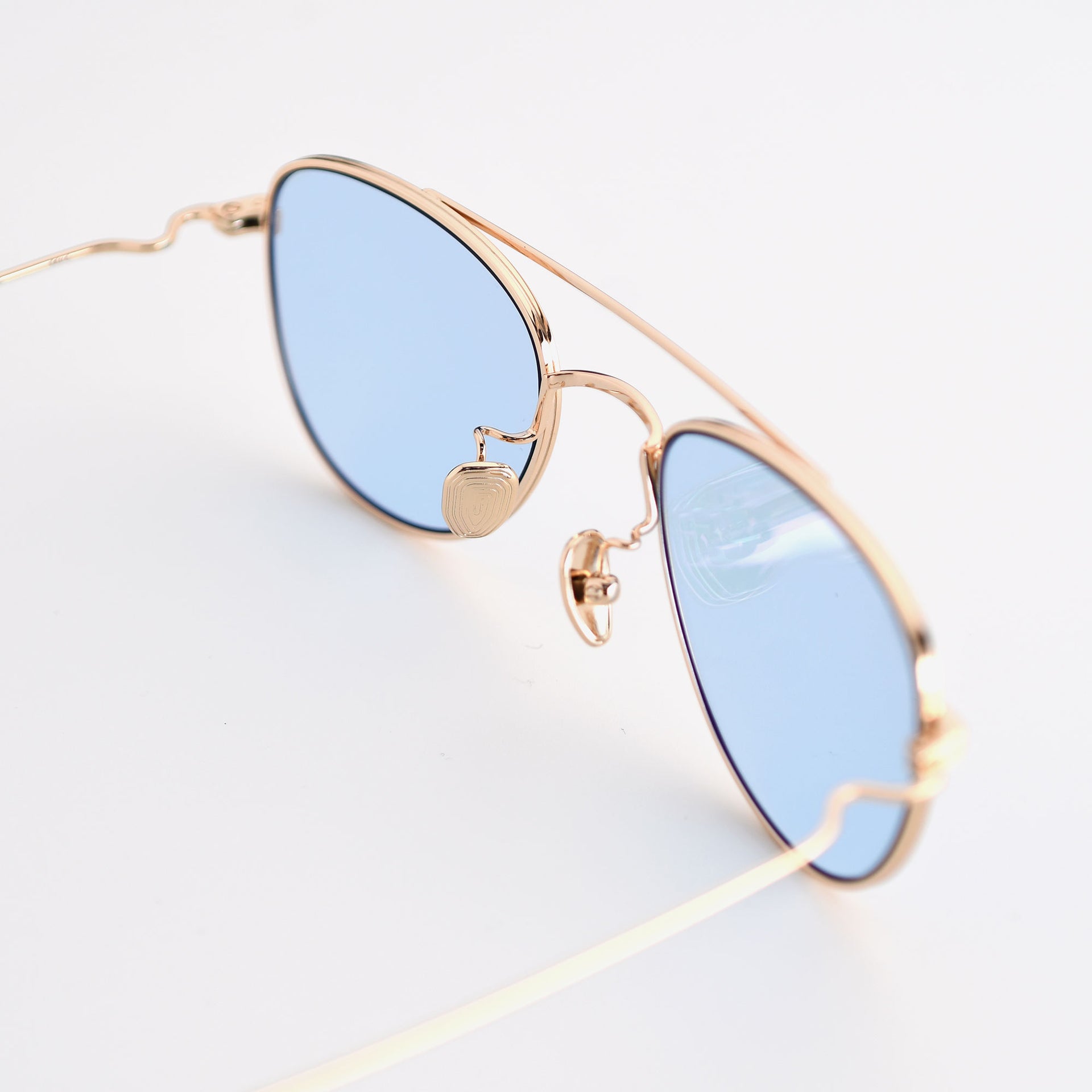 Gold / Lt Blue