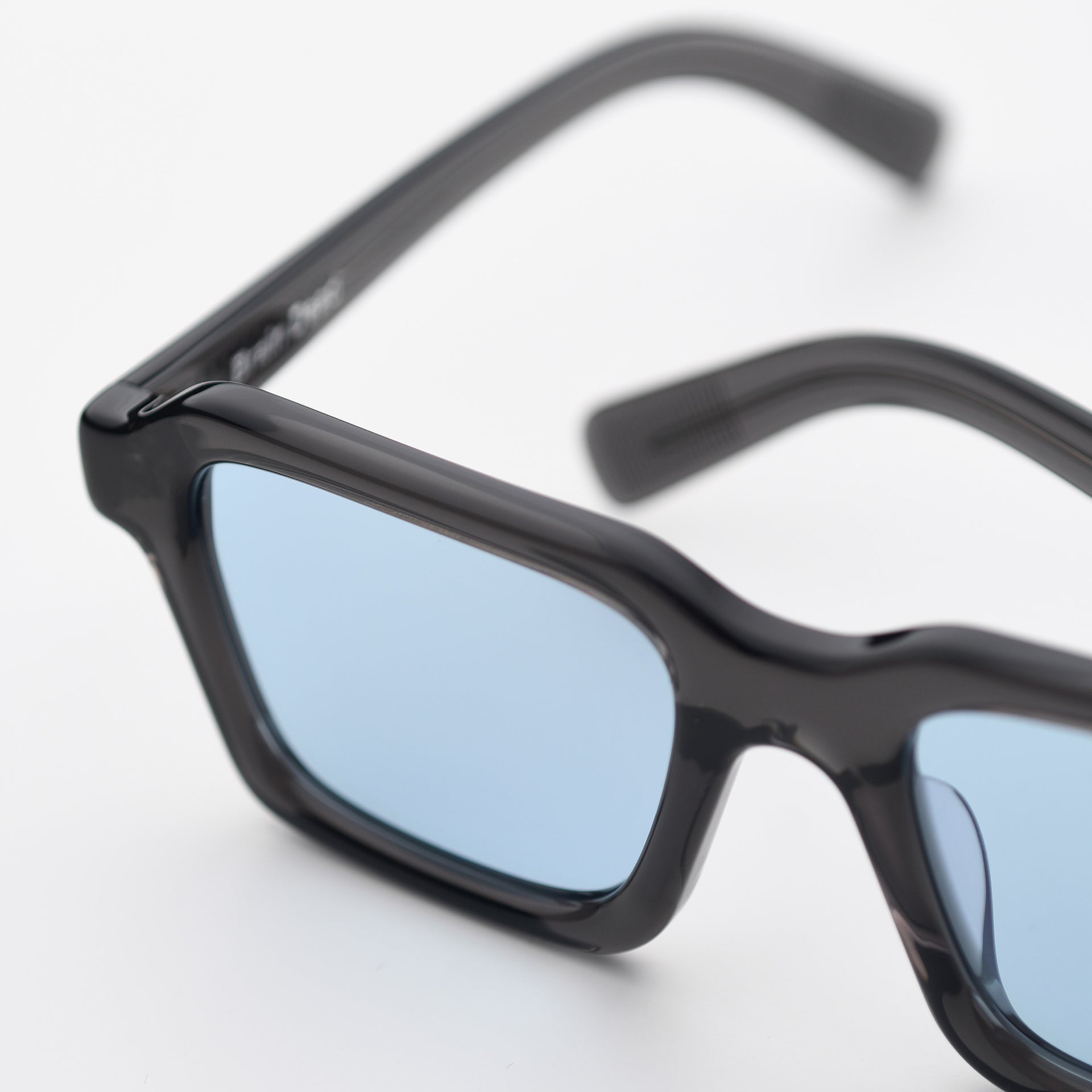 Grey / Lt Blue
